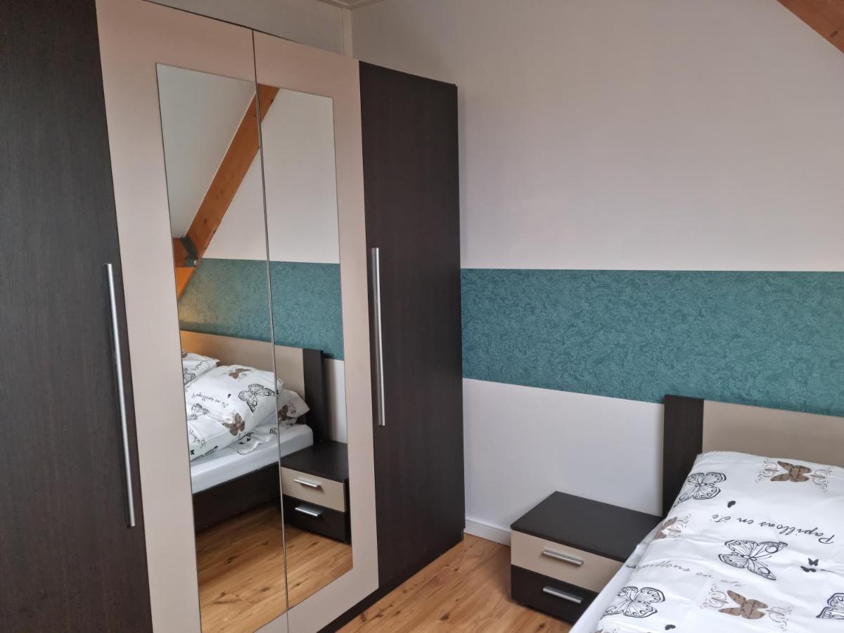 Apartament Mamert Ustronie Morskie Exteriér fotografie
